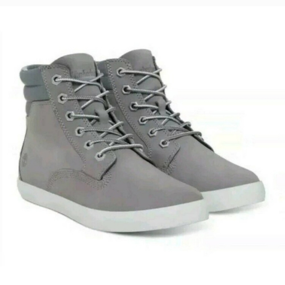 Timberland woman's dausette sneaker boots, ortholite sole size 8